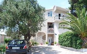 Apartments Ella
