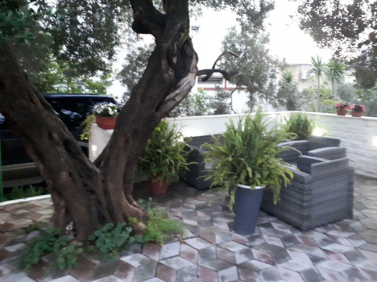 Apartments Ella Makarska Exterior foto